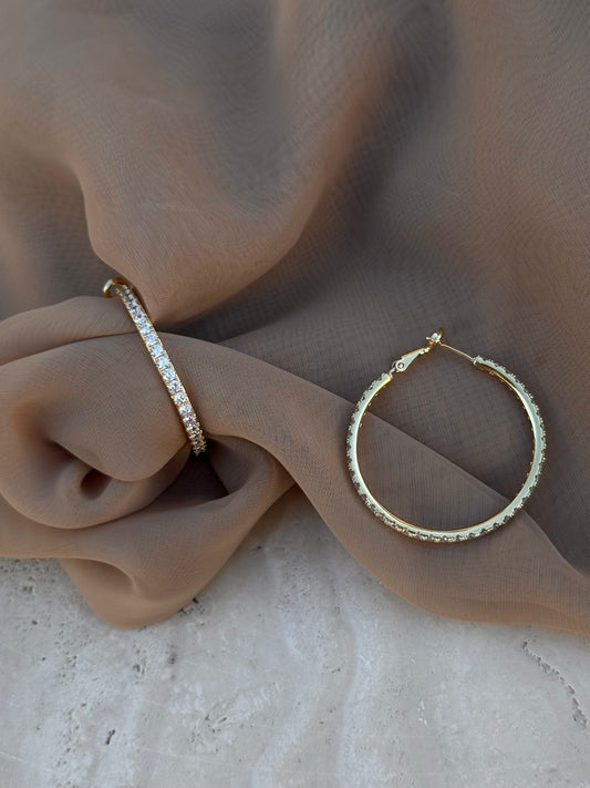 Lucida Pave Hoops